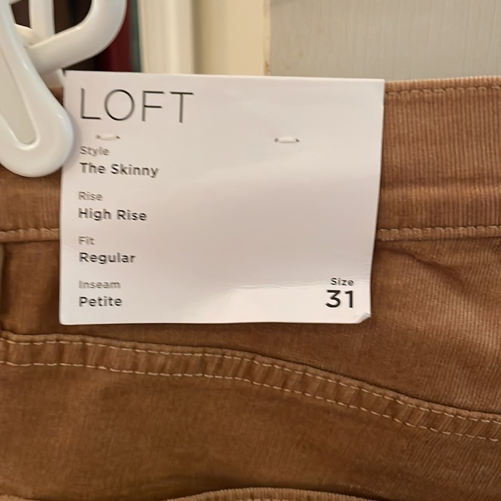 NWT tan corduroy petite skinny pants - Picture 4 of 6